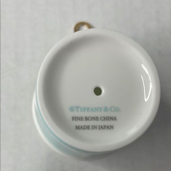 Tiffany & Co. Blue Porcelain Paper Cup Ornament with Gold Clip Hook NEW - Picture 6 of 9